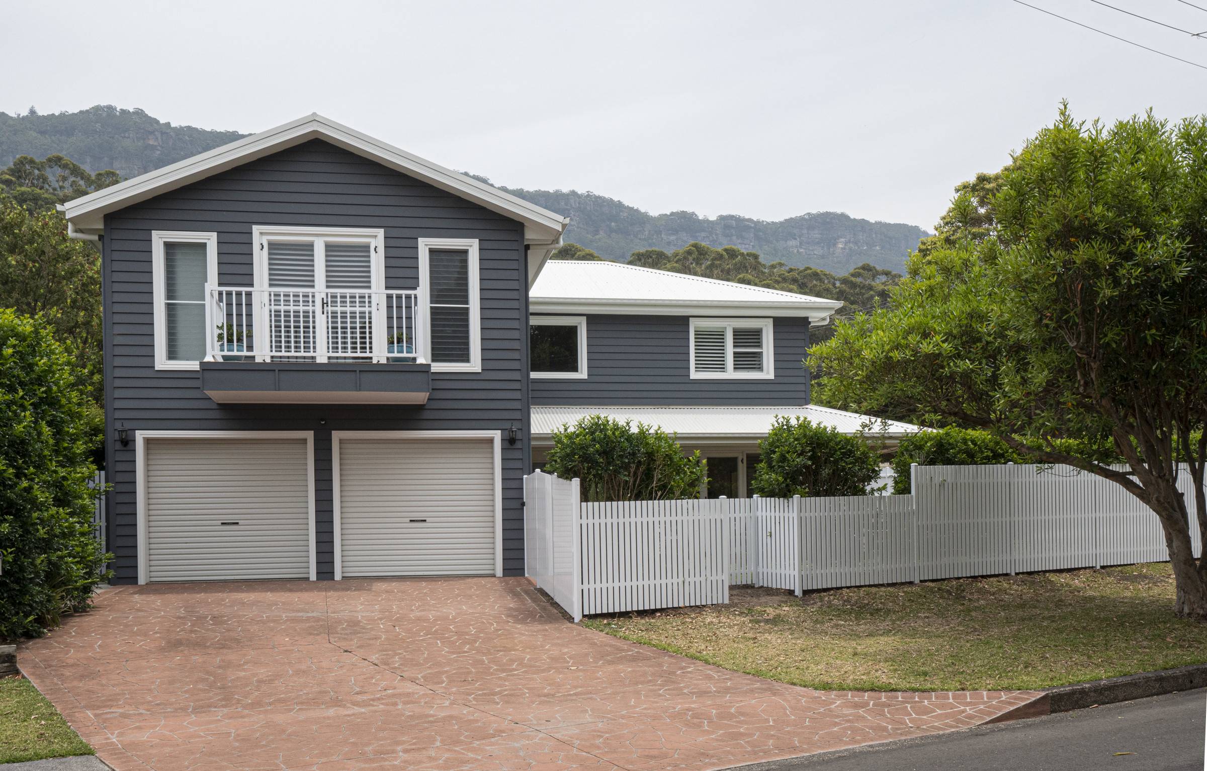 Hamptons Style Addition and House Extension Austinmere