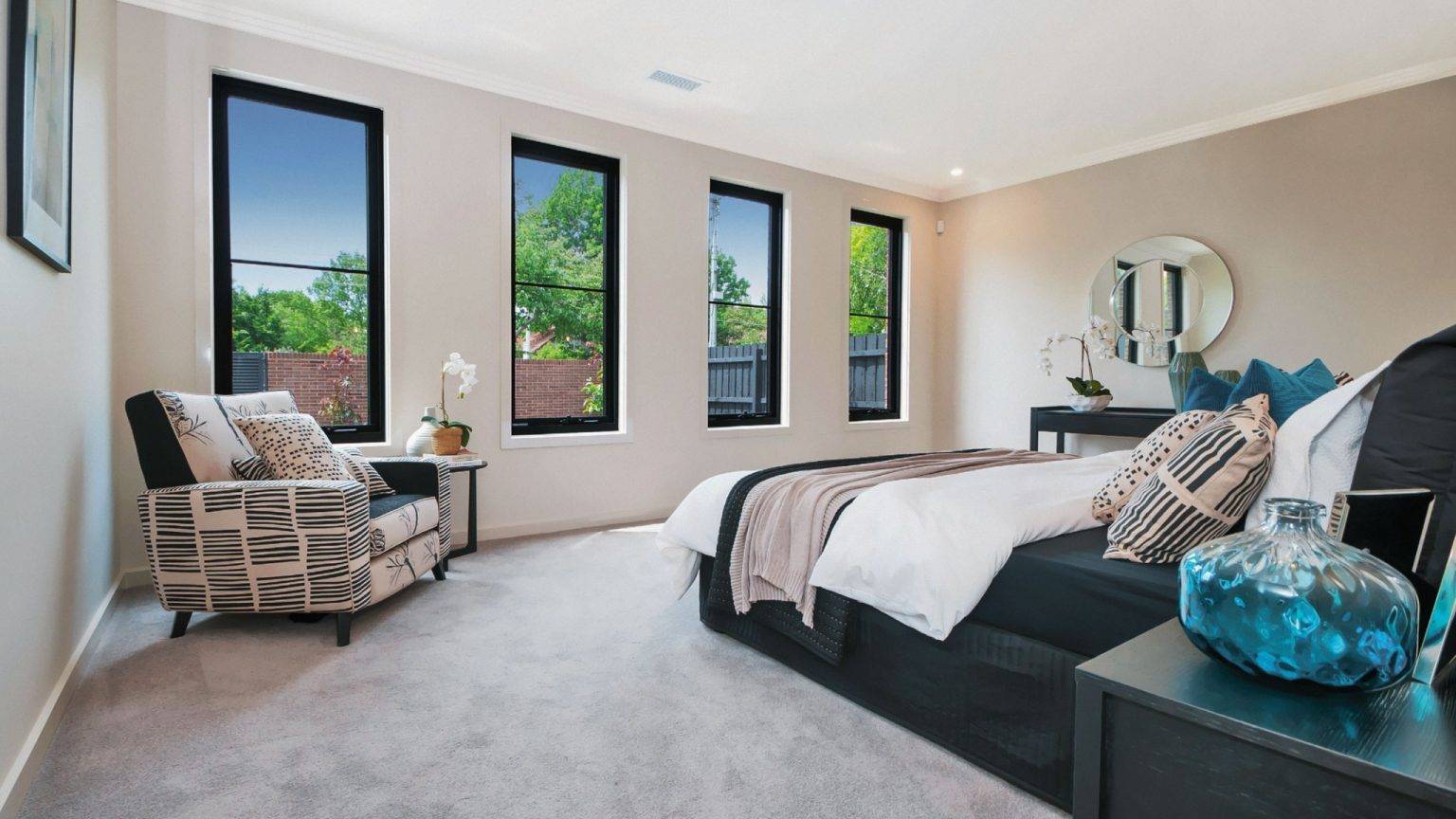 Perfect Windows for Your Second Storey | Design Guide