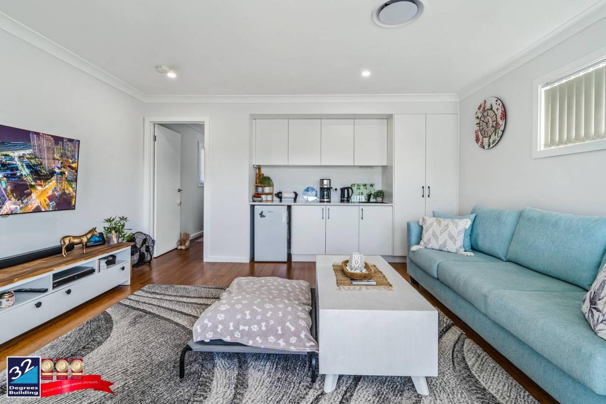 Second Storey Addition - Albion Park (20 of 33)