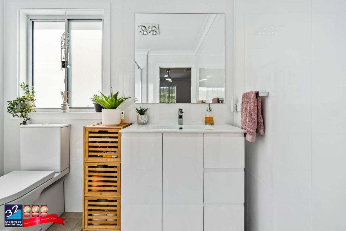 Second Storey Addition - Albion Park (25 of 33)