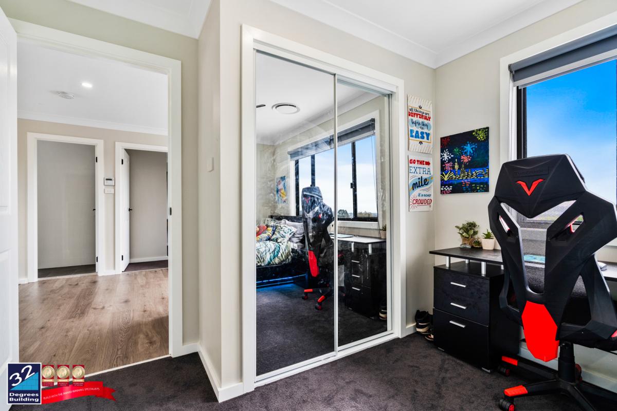 Second Storey Addition - Ambarvale (38 of 39)