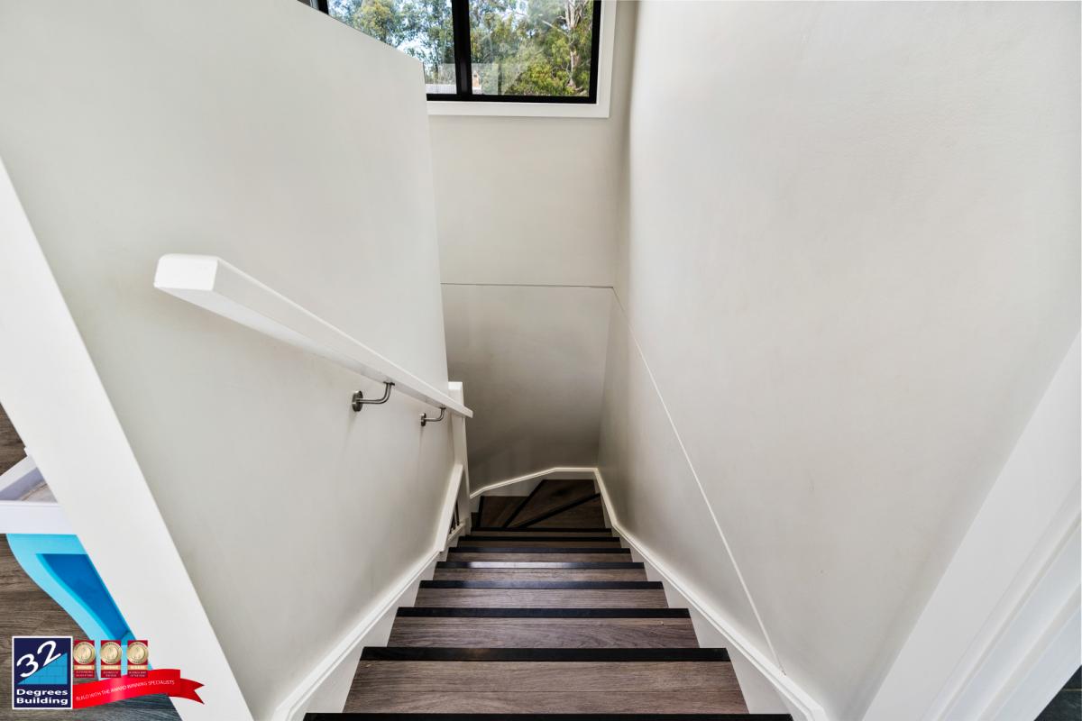 Second Storey Addition - Ambarvale (39 of 39)