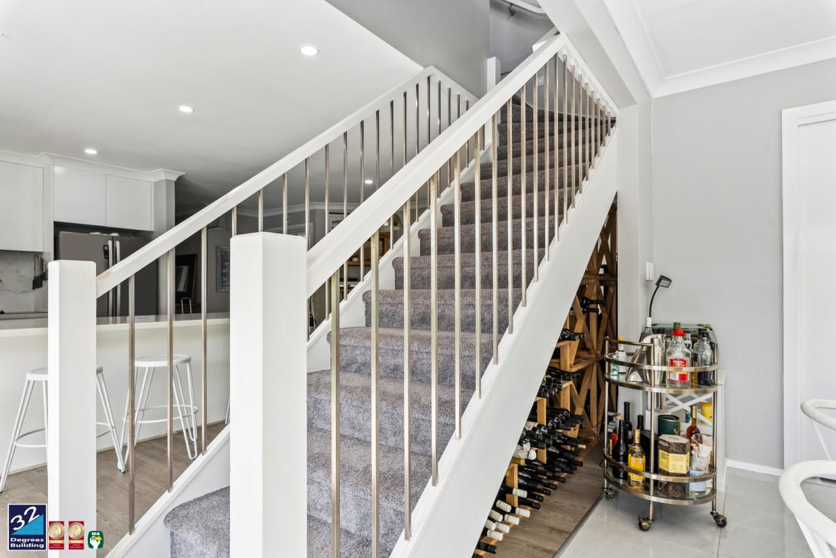 Second Storey Addition - Bonnet Bay (4 of 23)