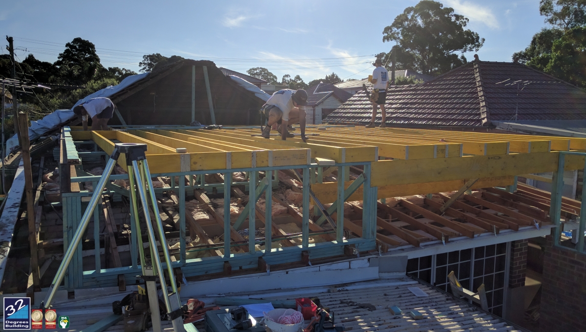 Floor joists ready for particle board flooring (3)