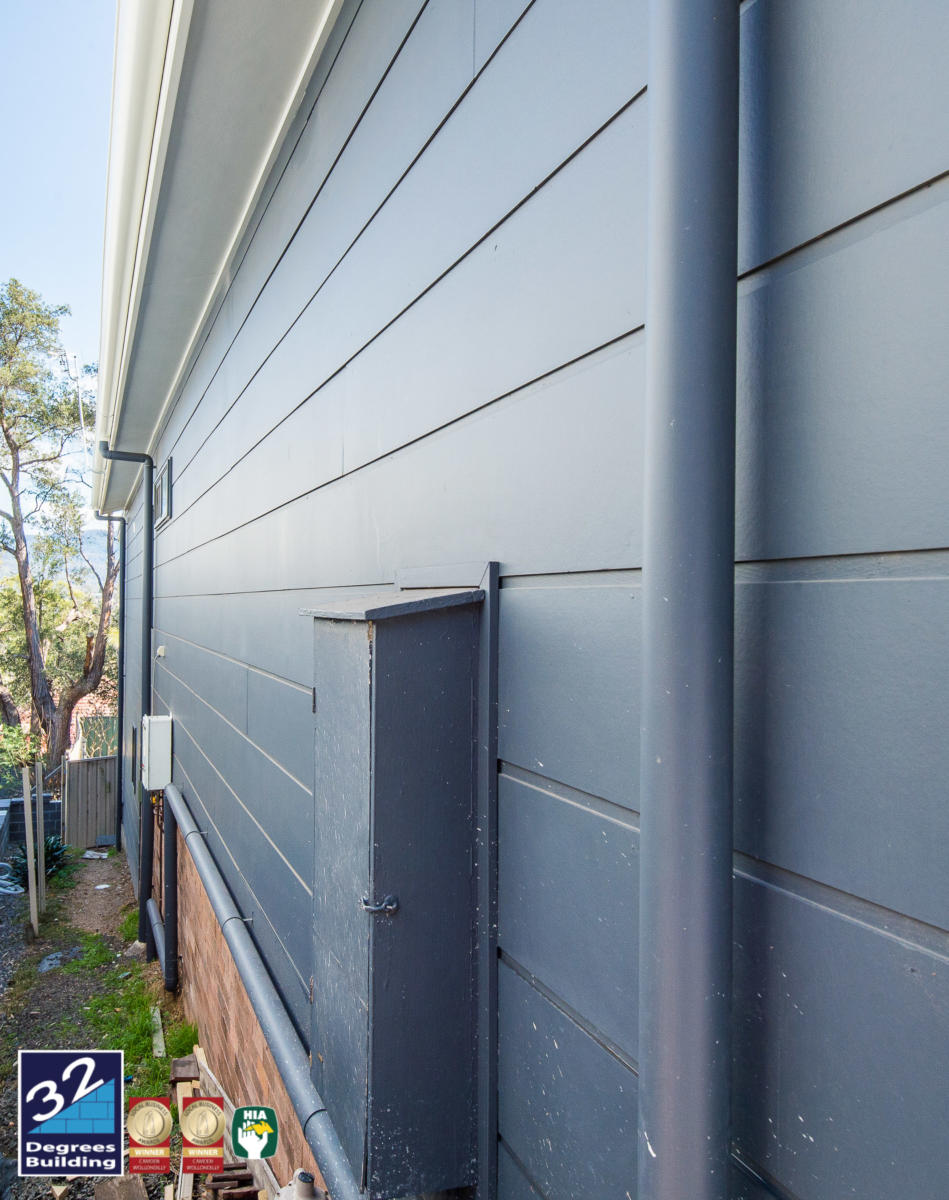 300mm cladding Mangerton